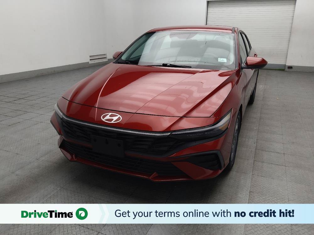 Used 2024 Hyundai Elantra SEL FWD image 1