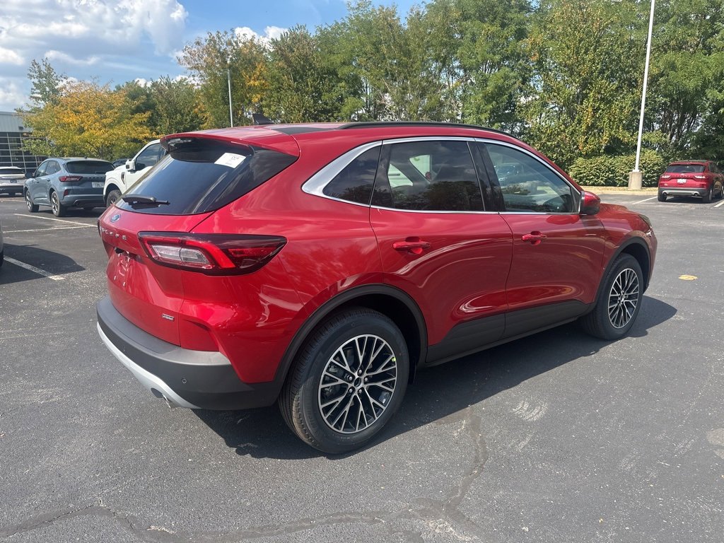 New 2026 Ford Escape SE image 5