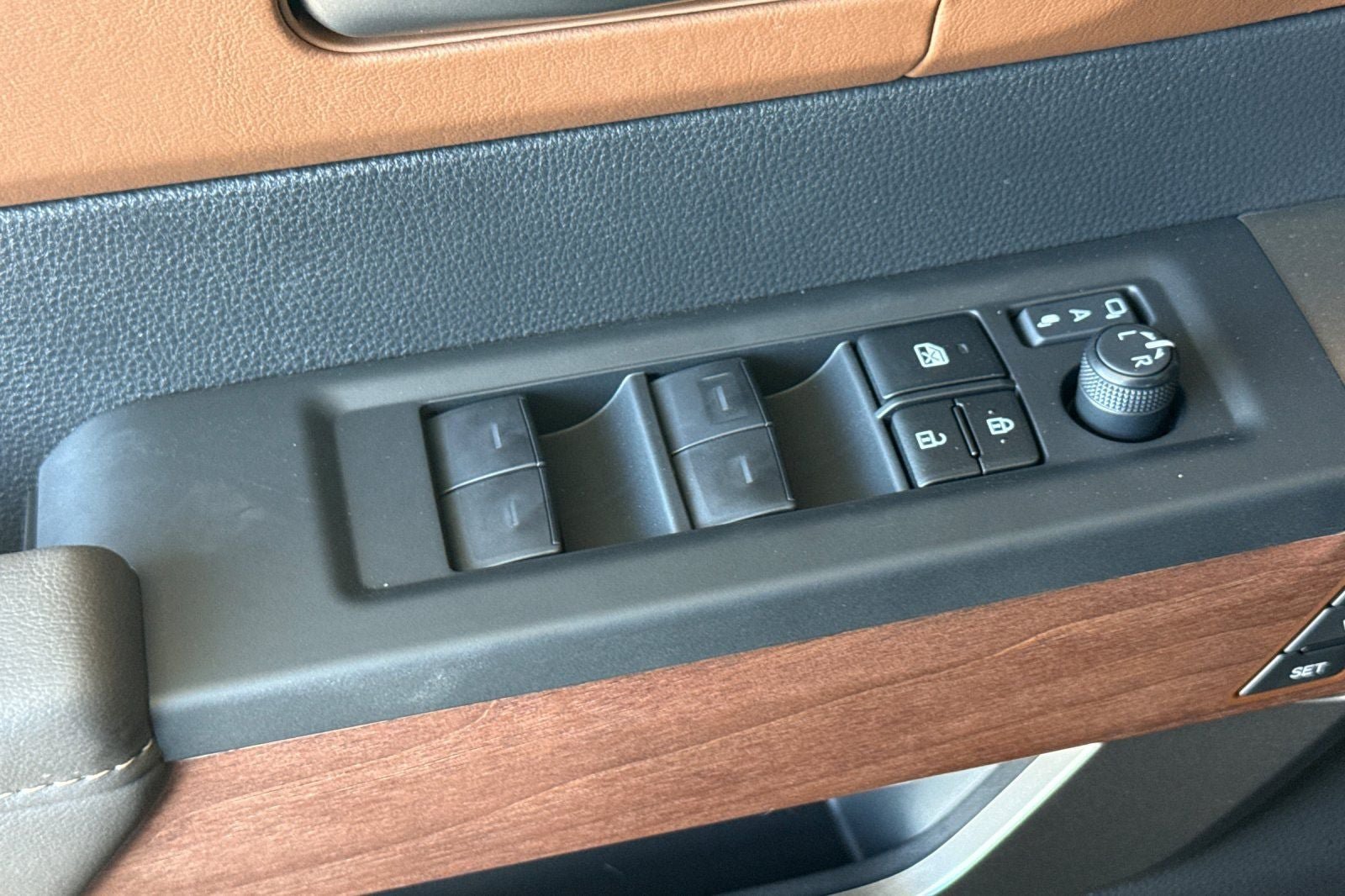New 2026 Toyota Tundra 1794 Edition AWD/4WD image 13