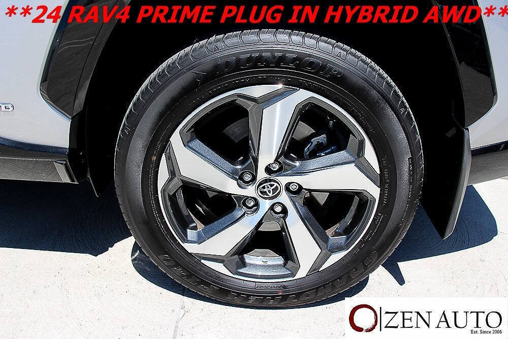 Used 2024 Toyota RAV4 SE w/ Weather & Moonroof Package AWD/4WD image 47