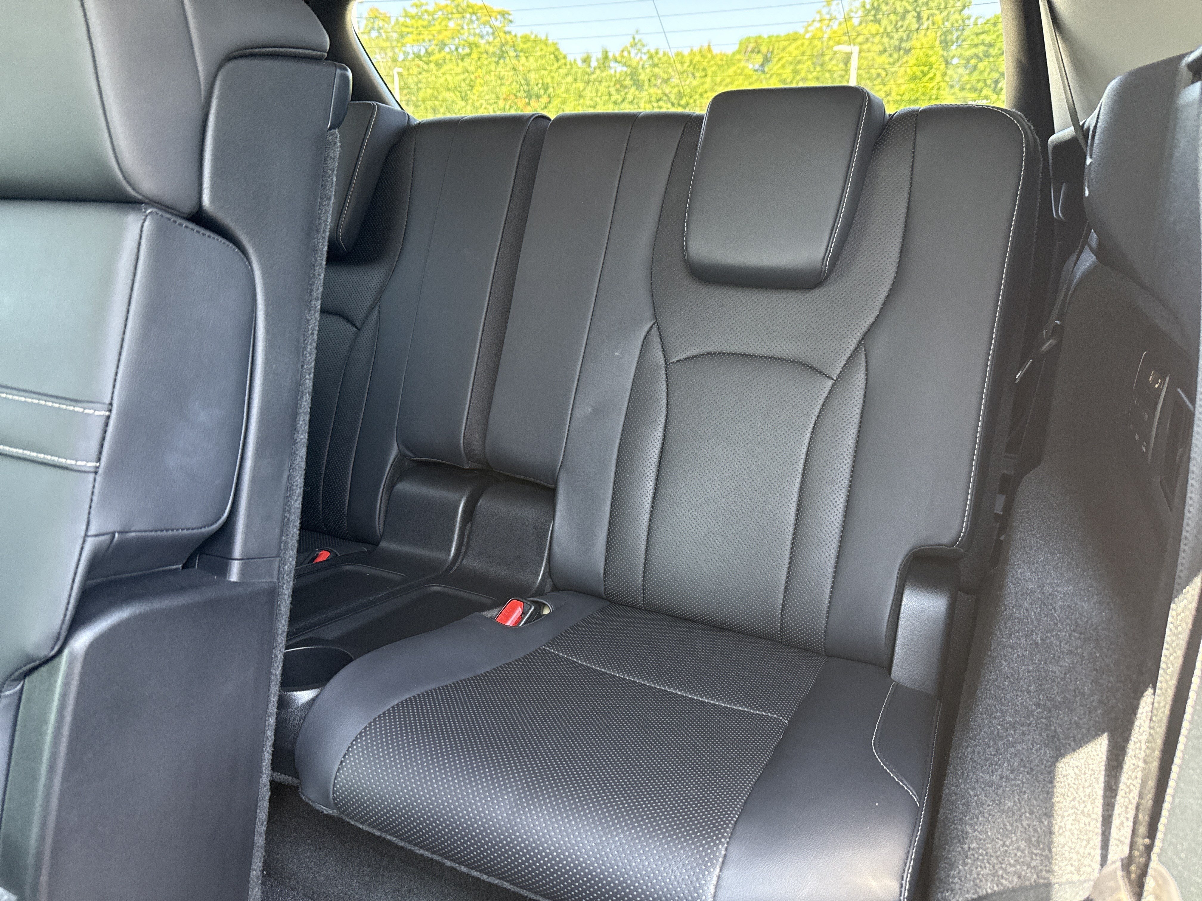 Used 2022 Lexus RX 350L FWD w/ Premium Package image 34