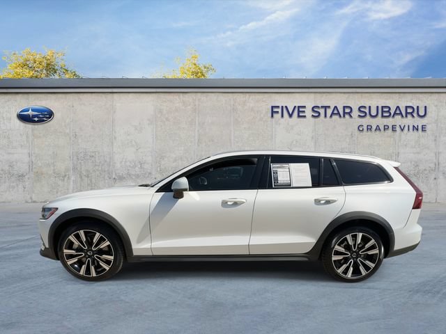 Used 2021 Volvo V60 T5 Cross Country w/ Climate Package AWD/4WD image 5