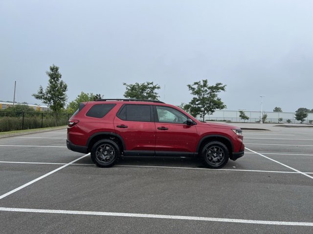 New 2025 Honda Pilot TrailSport image 10
