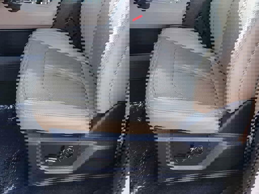 Used 2024 Ford Expedition Max Limited image 20