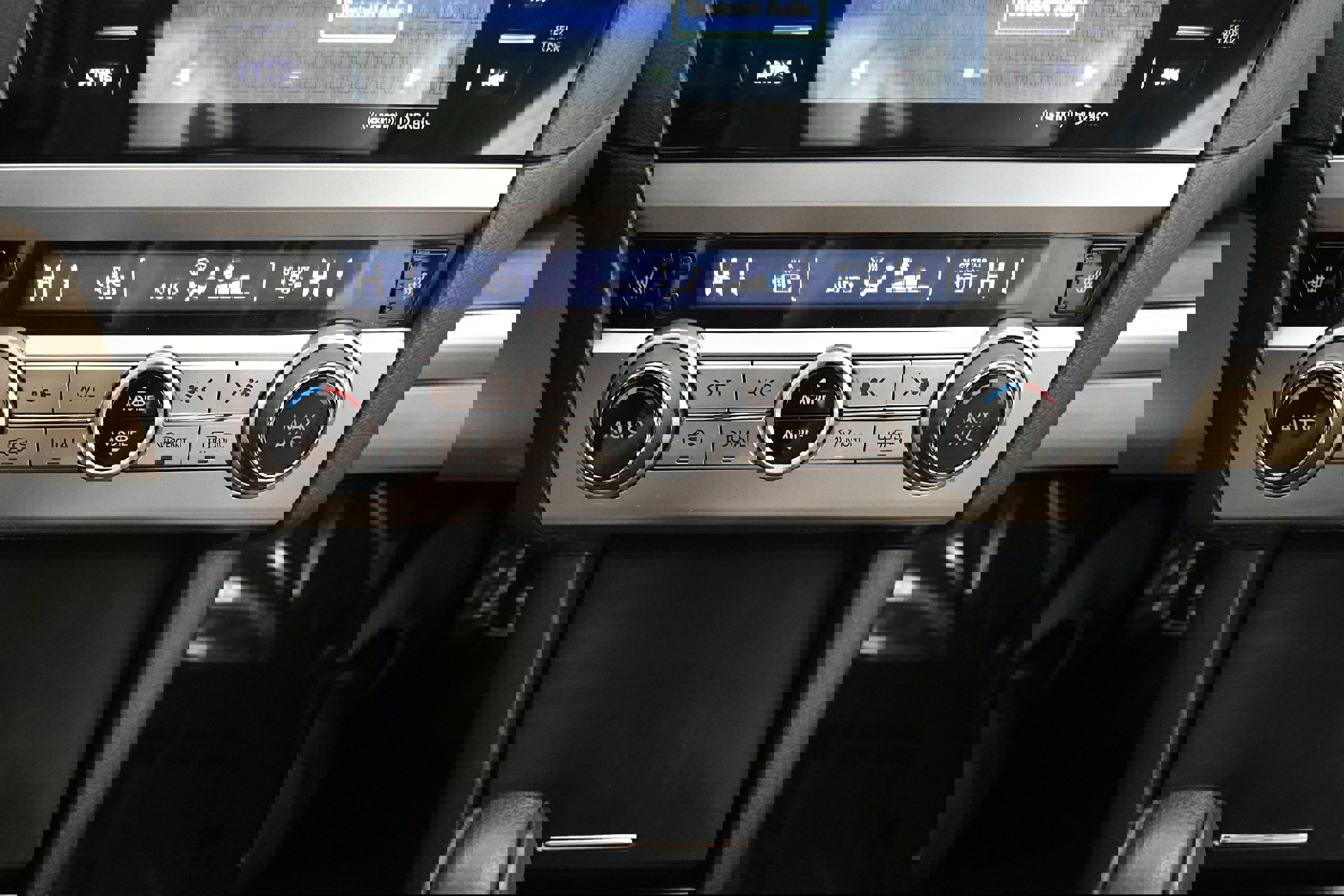 Used 2015 Subaru Outback 2.5i Limited image 15