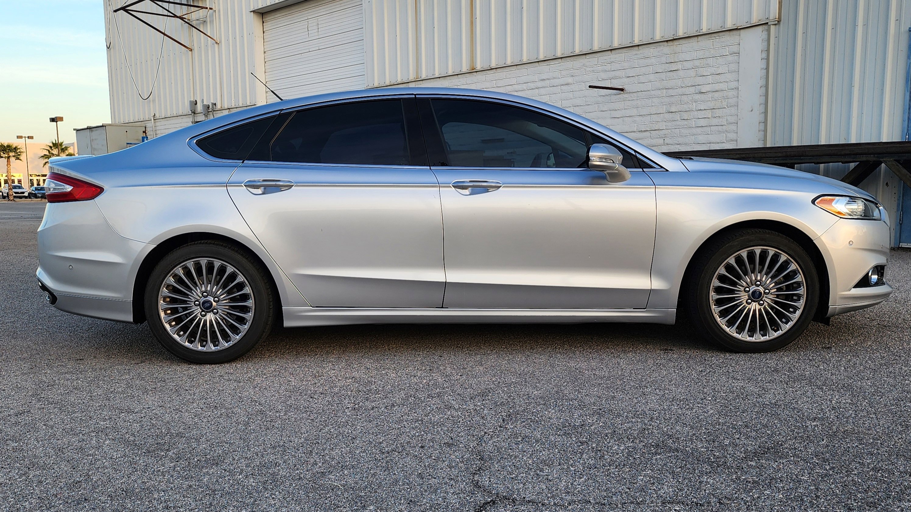 Used 2013 Ford Fusion Titanium image 4