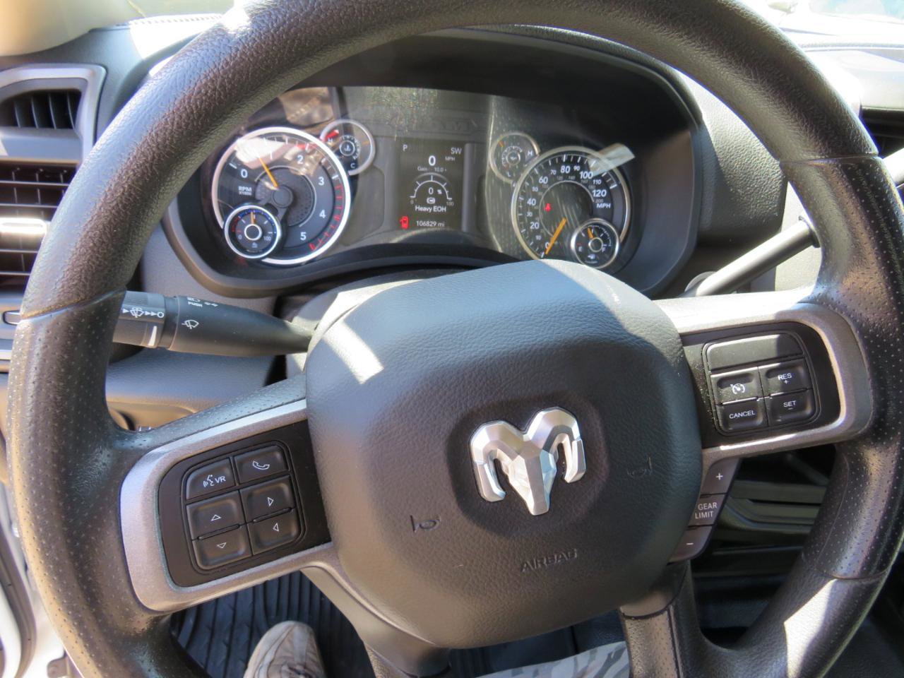 Used 2019 RAM 3500 Tradesman w/ Chrome Appearance Group AWD/4WD image 31