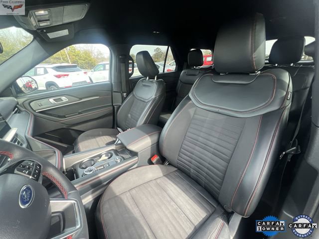 Used 2025 Ford Explorer ST-Line w/ ST-Line Street Pack image 18