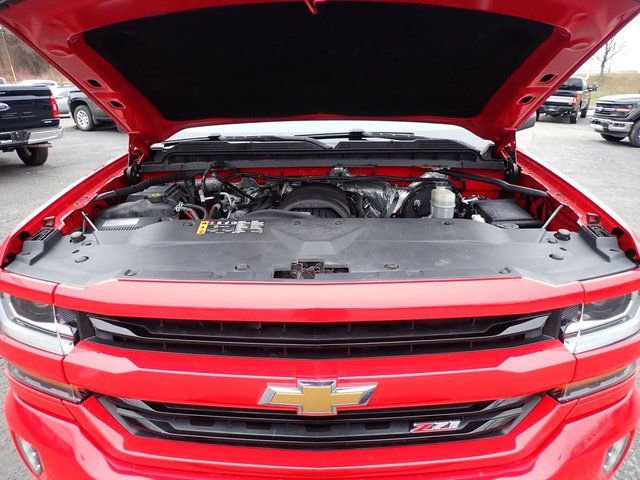 Used 2018 Chevrolet Silverado 1500 LT w/ All Star Edition image 14