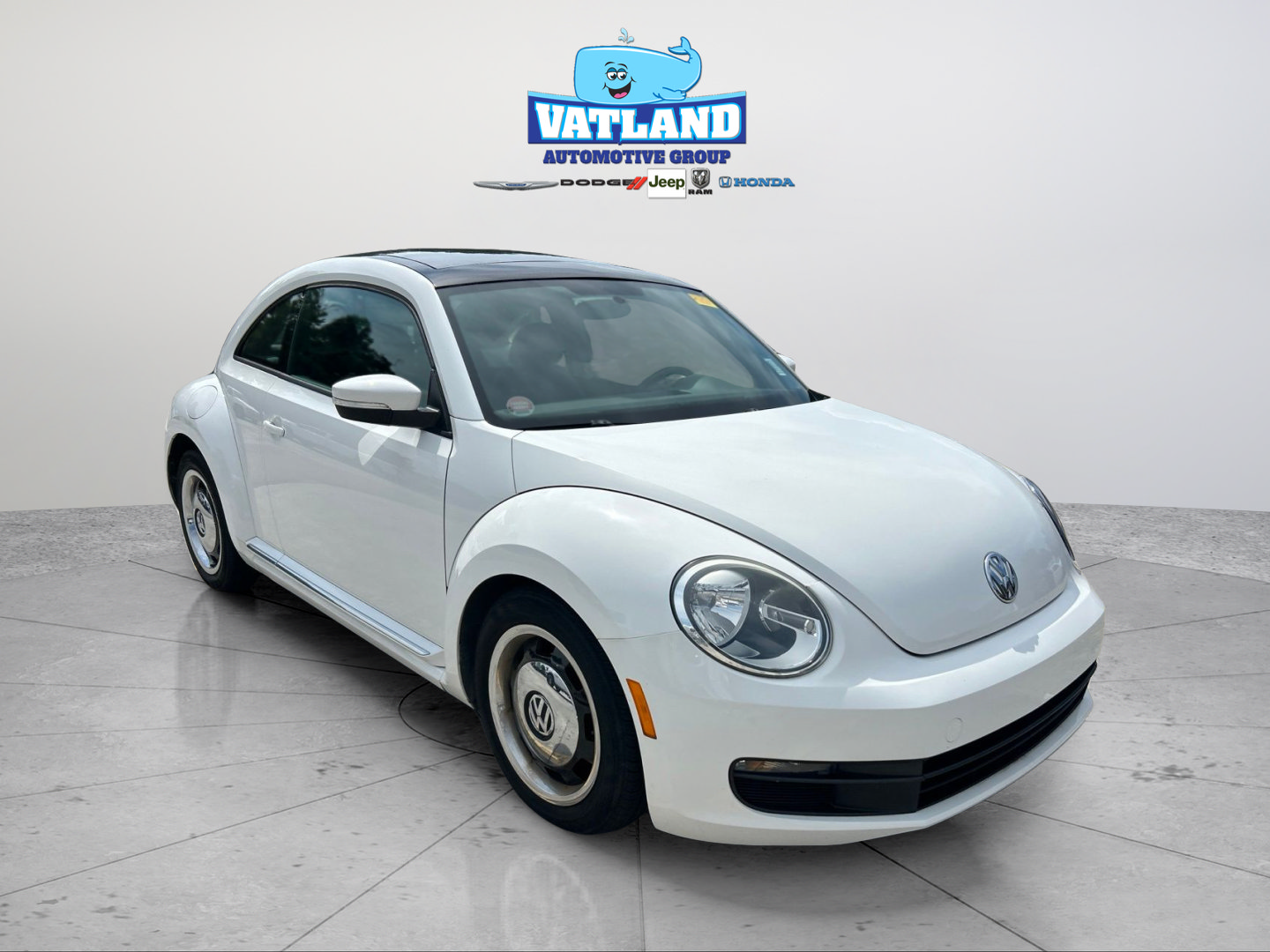 Used 2012 Volkswagen Beetle 2.5 FWD image 7