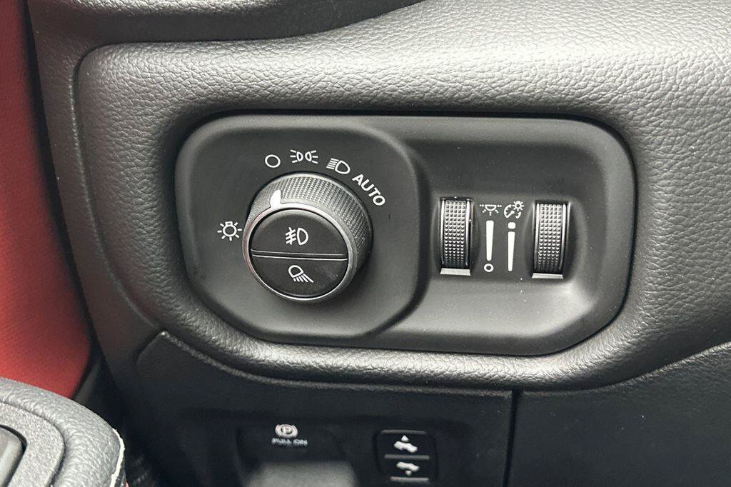 New 2026 RAM 1500 Rebel w/ Rebel Level 1 Equipment Group AWD/4WD image 28