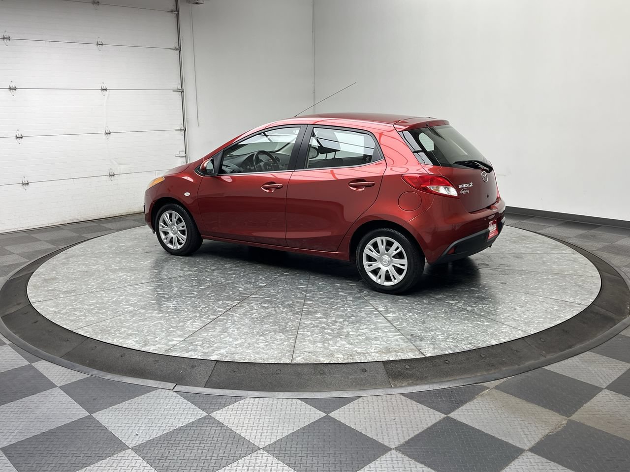 Used 2014 MAZDA MAZDA2 Sport FWD video 2