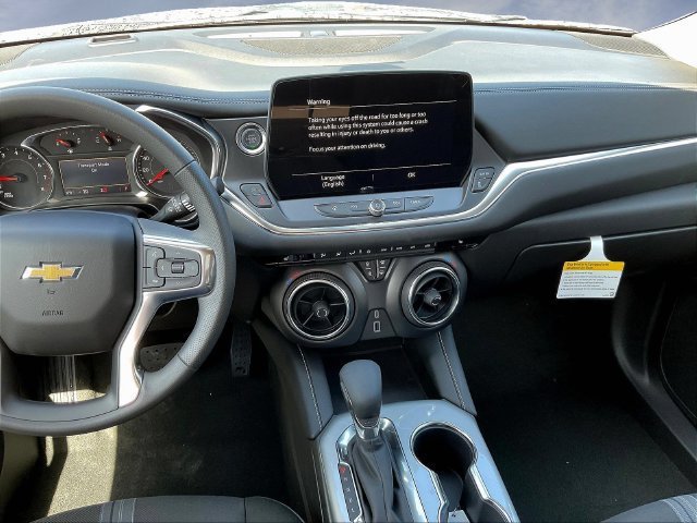 New 2026 Chevrolet Blazer LT FWD image 6