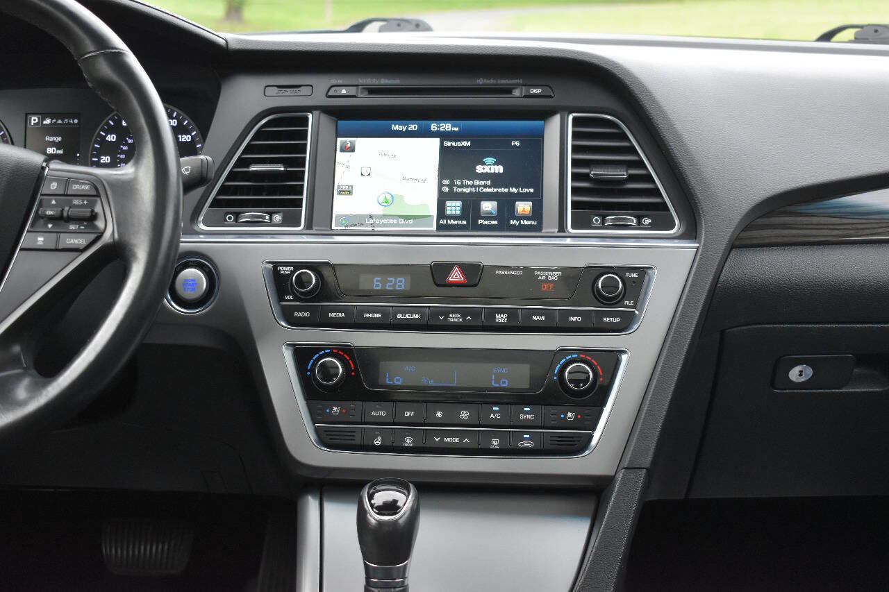 Used 2015 Hyundai Sonata Limited w/ Option Group 06 image 24