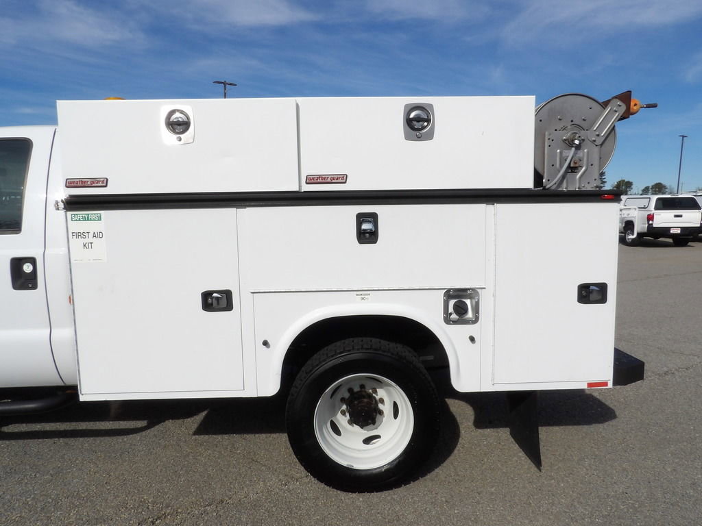 Used 2015 Ford F450 XL w/ Power Equipment Group image 37