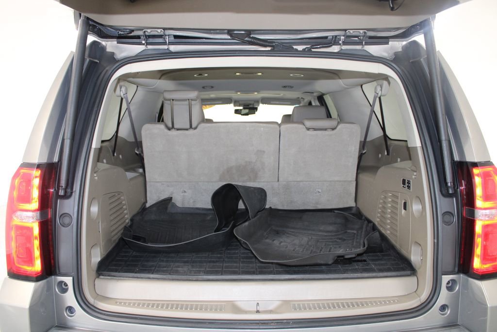 Used 2019 Chevrolet Suburban Premier w/ Max Trailering Package image 16