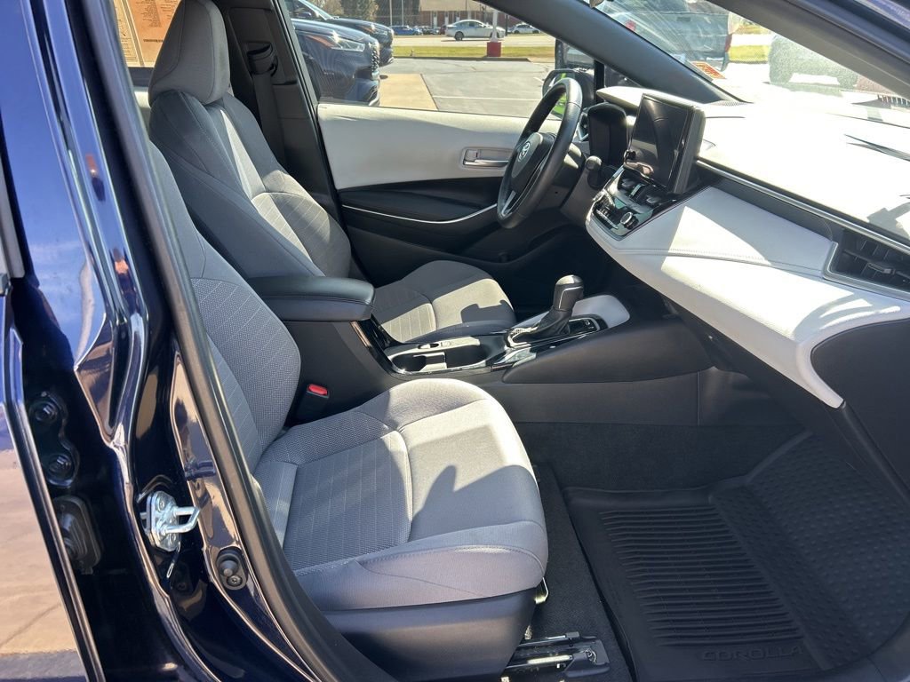 Used 2024 Toyota Corolla SE w/ SE Premium Package image 20