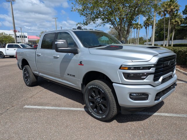 New 2026 RAM 2500 Laramie AWD/4WD image 2