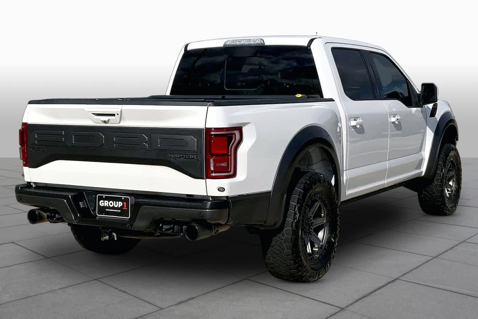 Used 2019 Ford F150 Raptor w/ Equipment Group 802A Luxury AWD/4WD image 13