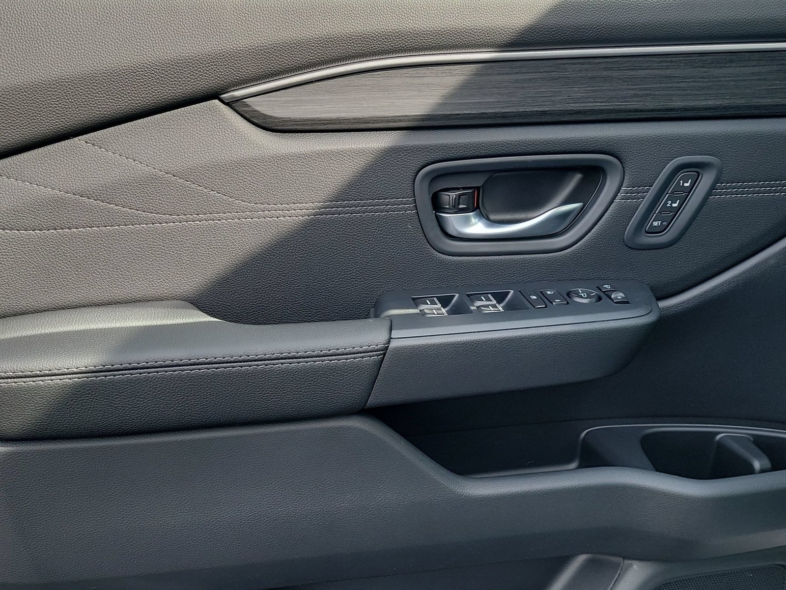 New 2026 Honda Pilot Touring image 6