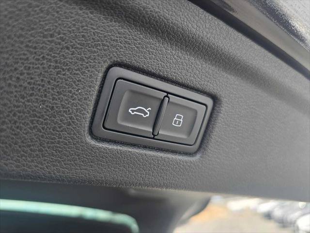 Used 2023 Audi A5 2.0T Premium Plus w/ Premium Plus AWD/4WD image 15