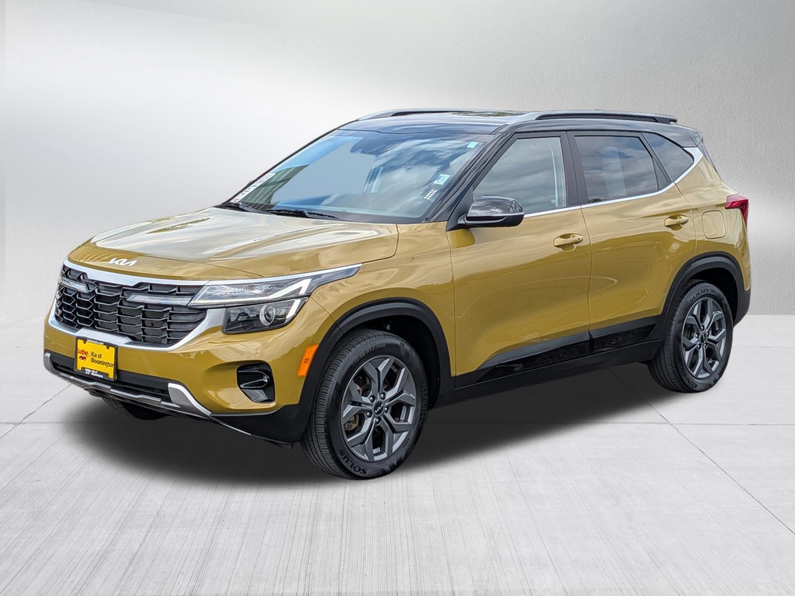 Certified 2024 Kia Seltos S AWD/4WD image 3