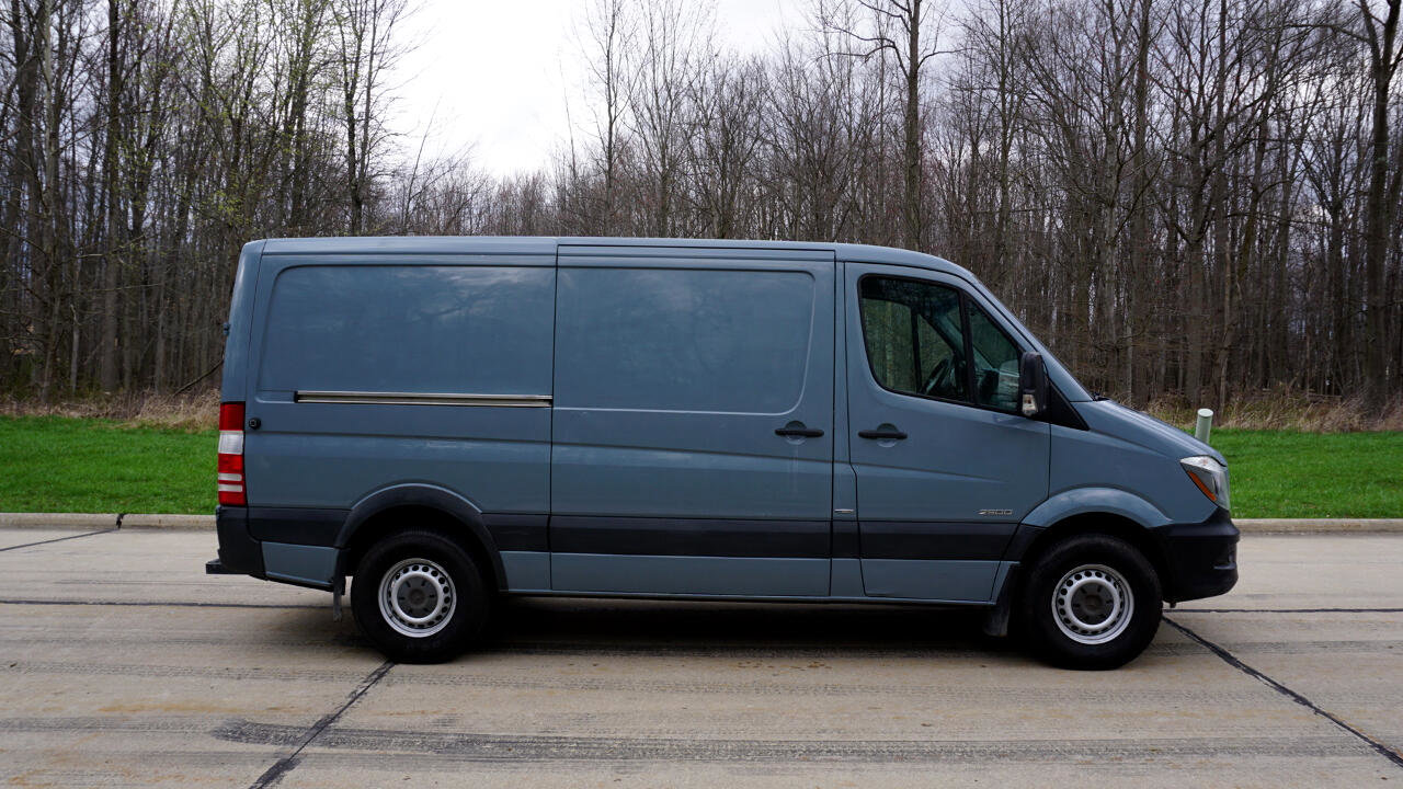 Used 2016 Mercedes-Benz Sprinter 2500 image 6