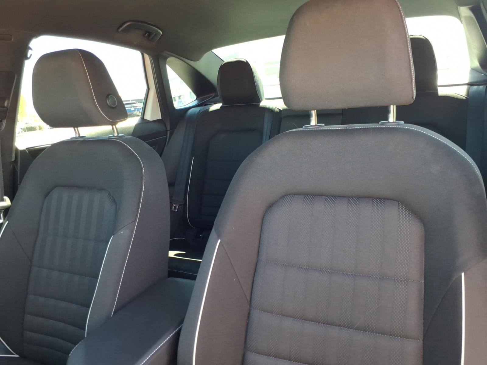 Certified 2023 Volkswagen Jetta Sport image 21