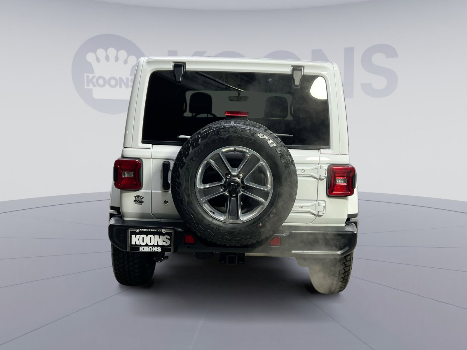 Used 2020 Jeep Wrangler Unlimited Sahara image 11