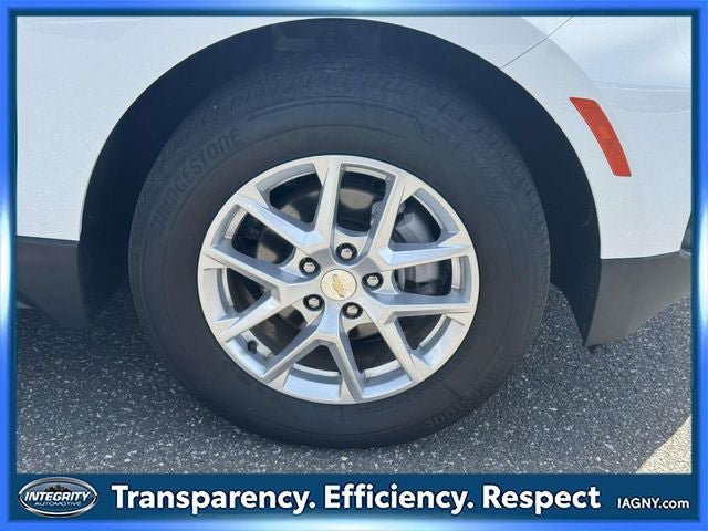 Used 2024 Chevrolet Equinox LS w/ Driver Confidence II Package AWD/4WD image 8