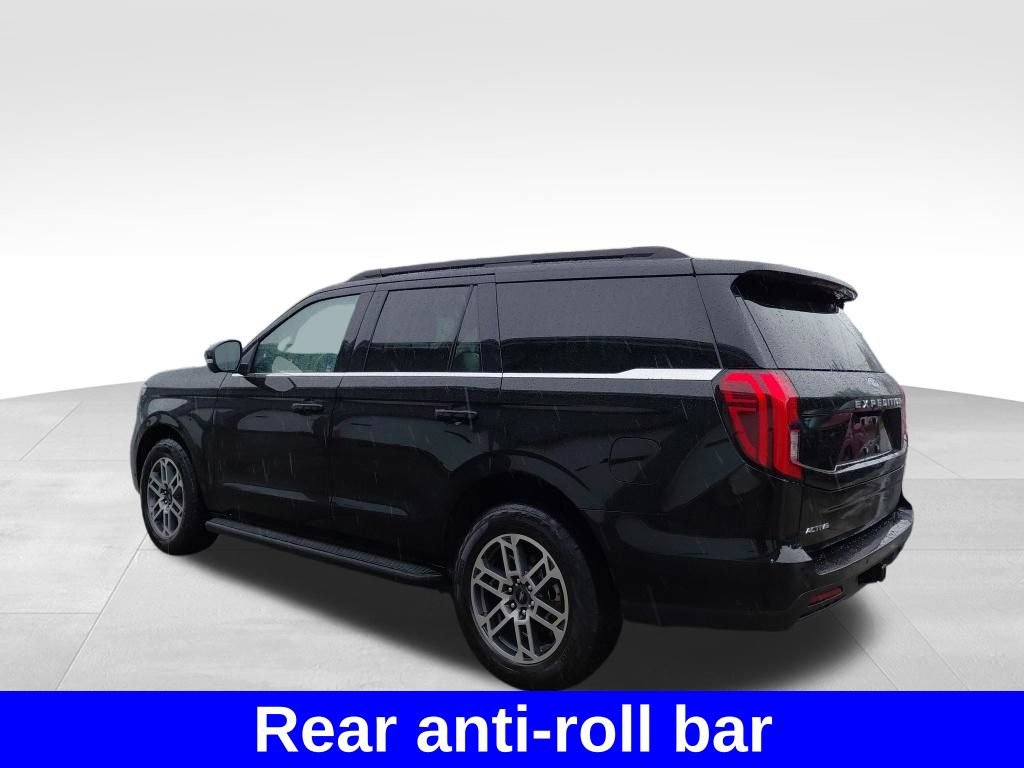 Used 2025 Ford Expedition Active AWD/4WD image 13