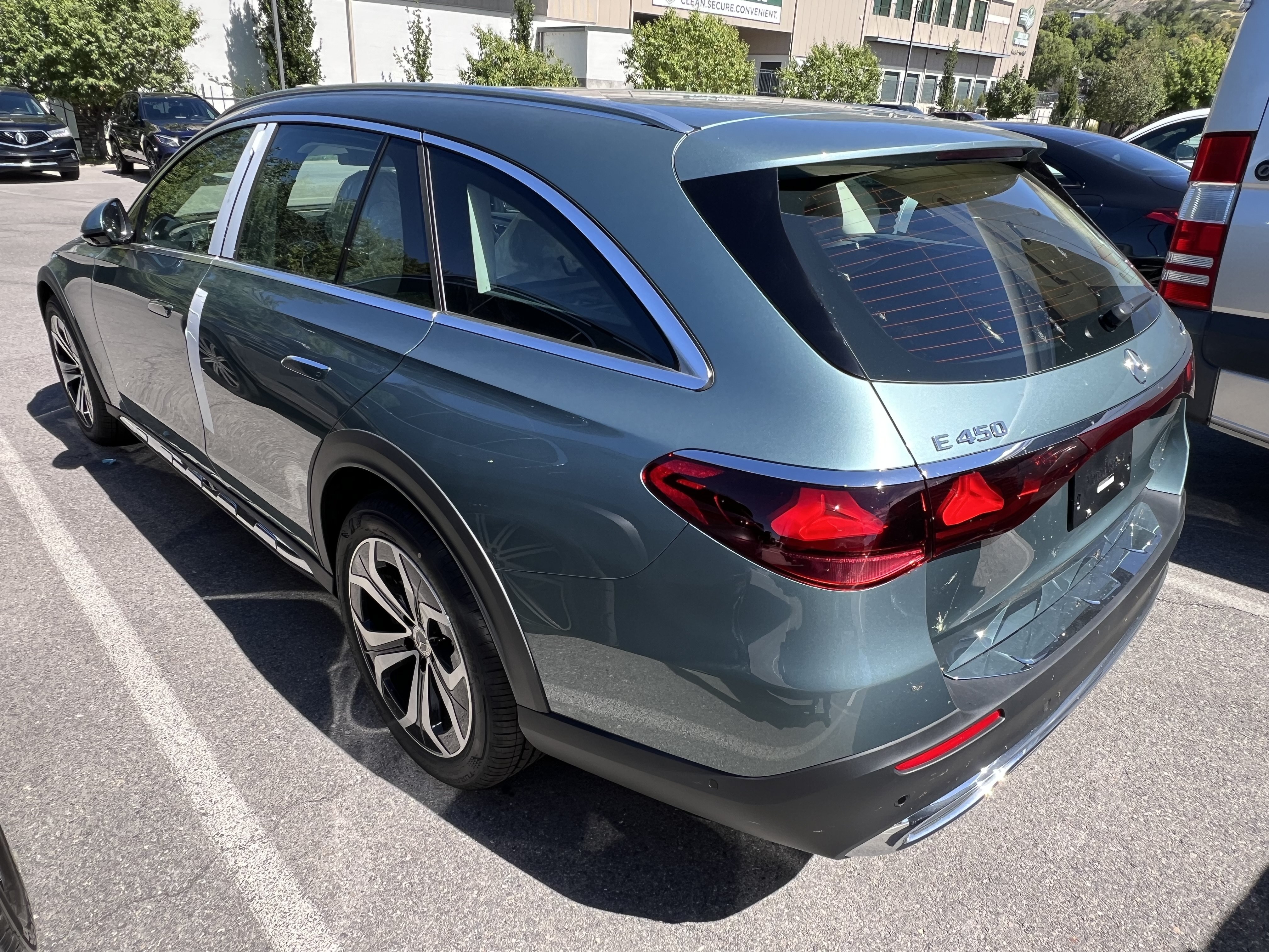 New 2027 Mercedes-Benz E 450 4MATIC All-Terrain Wagon image 7