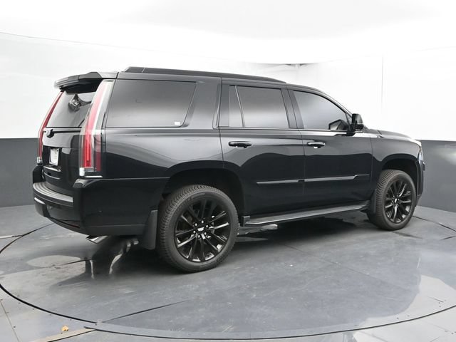 Used 2020 Cadillac Escalade Luxury w/ Escalade Sport Edition AWD/4WD image 2