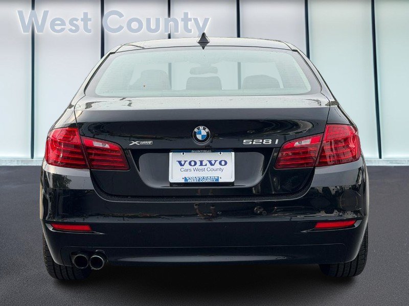 Used 2016 BMW 528i xDrive Sedan AWD/4WD image 5
