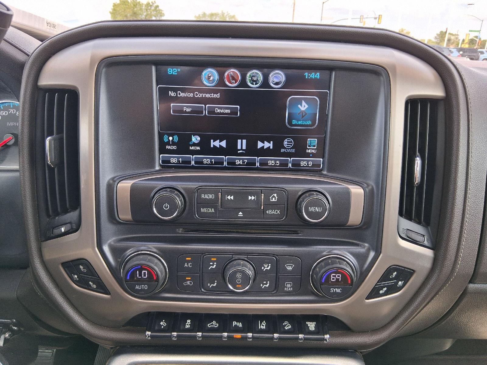 Used 2018 GMC Sierra 2500 Denali w/ Duramax Plus Package AWD/4WD image 35