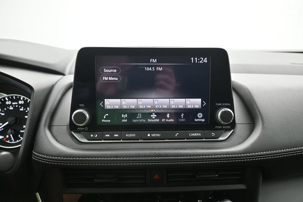 Used 2024 Nissan Rogue S FWD image 15