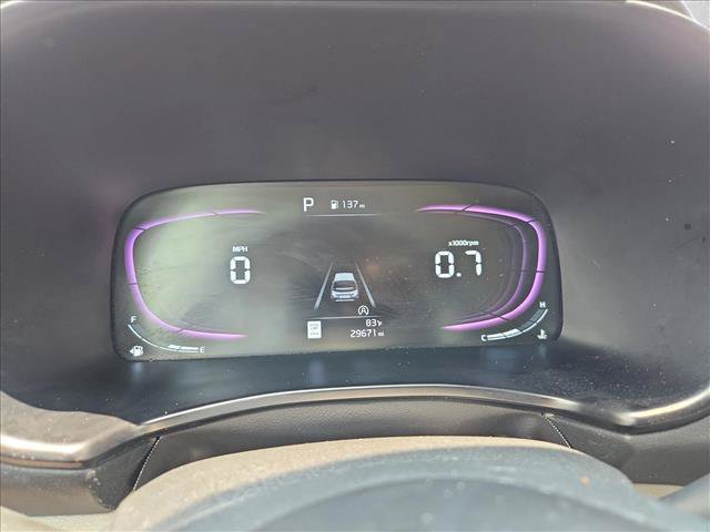 Used 2025 Kia Soul LX w/ LX Technology Package FWD image 11