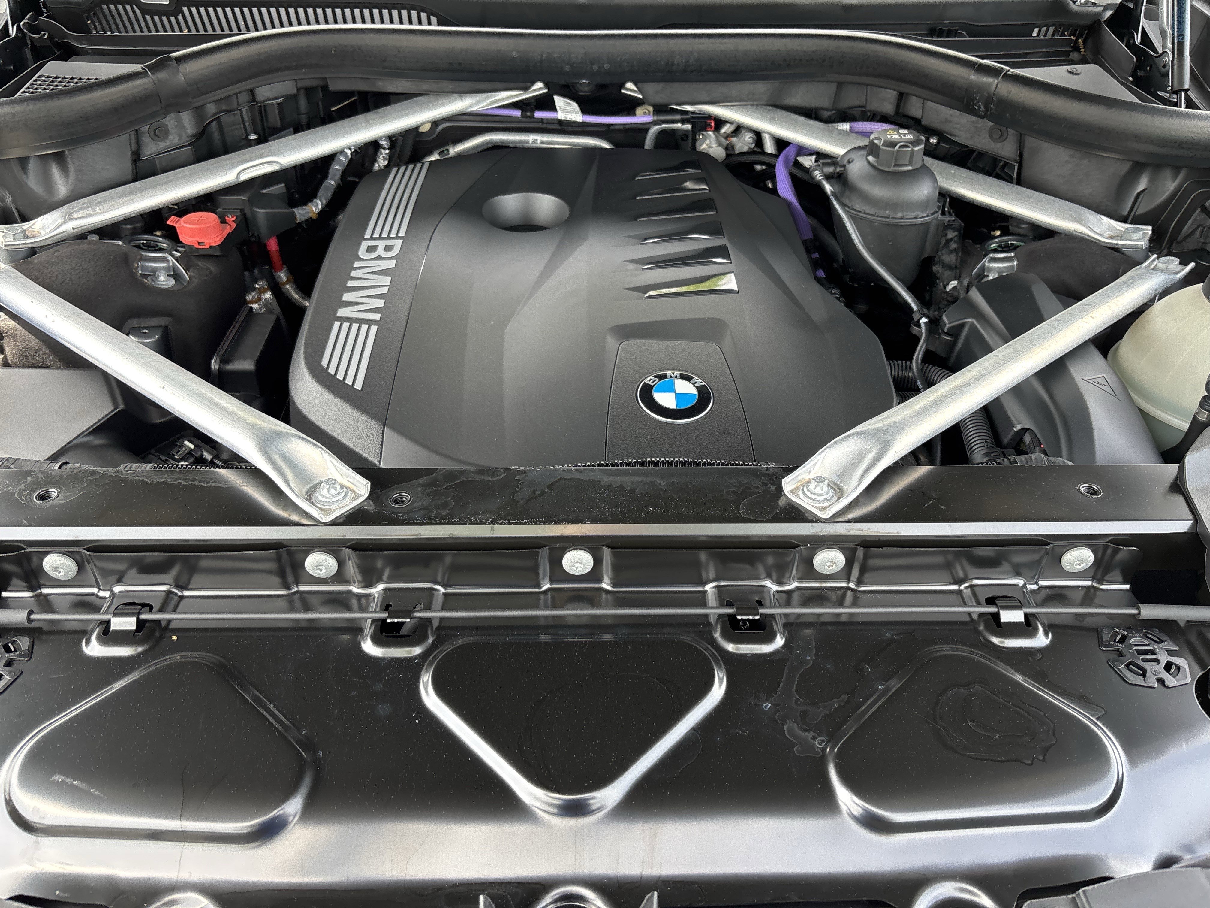 Certified 2024 BMW X7 xDrive40i w/ Premium Package image 36