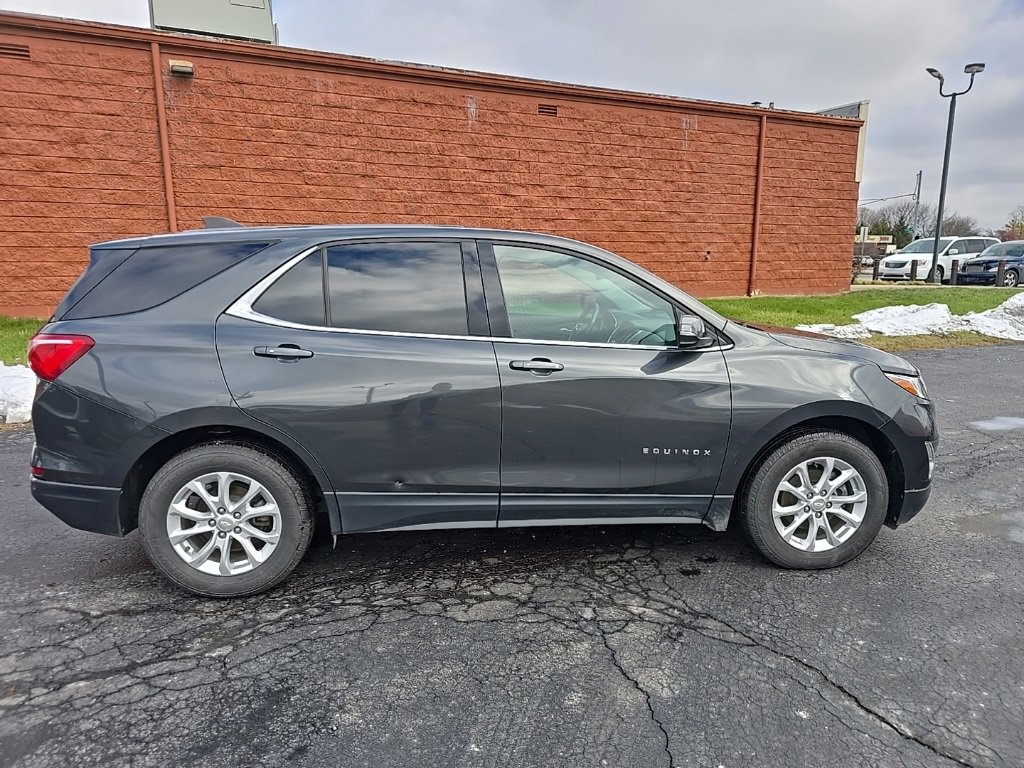 Used 2019 Chevrolet Equinox LT image 3