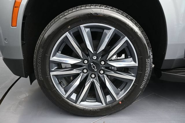 New 2026 Chevrolet Tahoe LS w/ LS Custom Edition AWD/4WD image 17