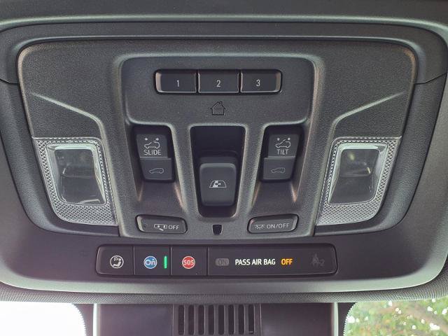 Used 2024 GMC Sierra 1500 AT4 w/ Technology Package AWD/4WD image 18