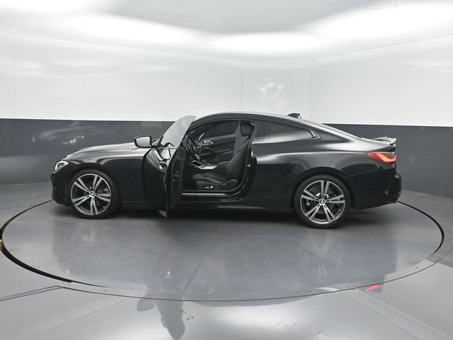 Used 2021 BMW 430i Coupe w/ Premium Package RWD image 32