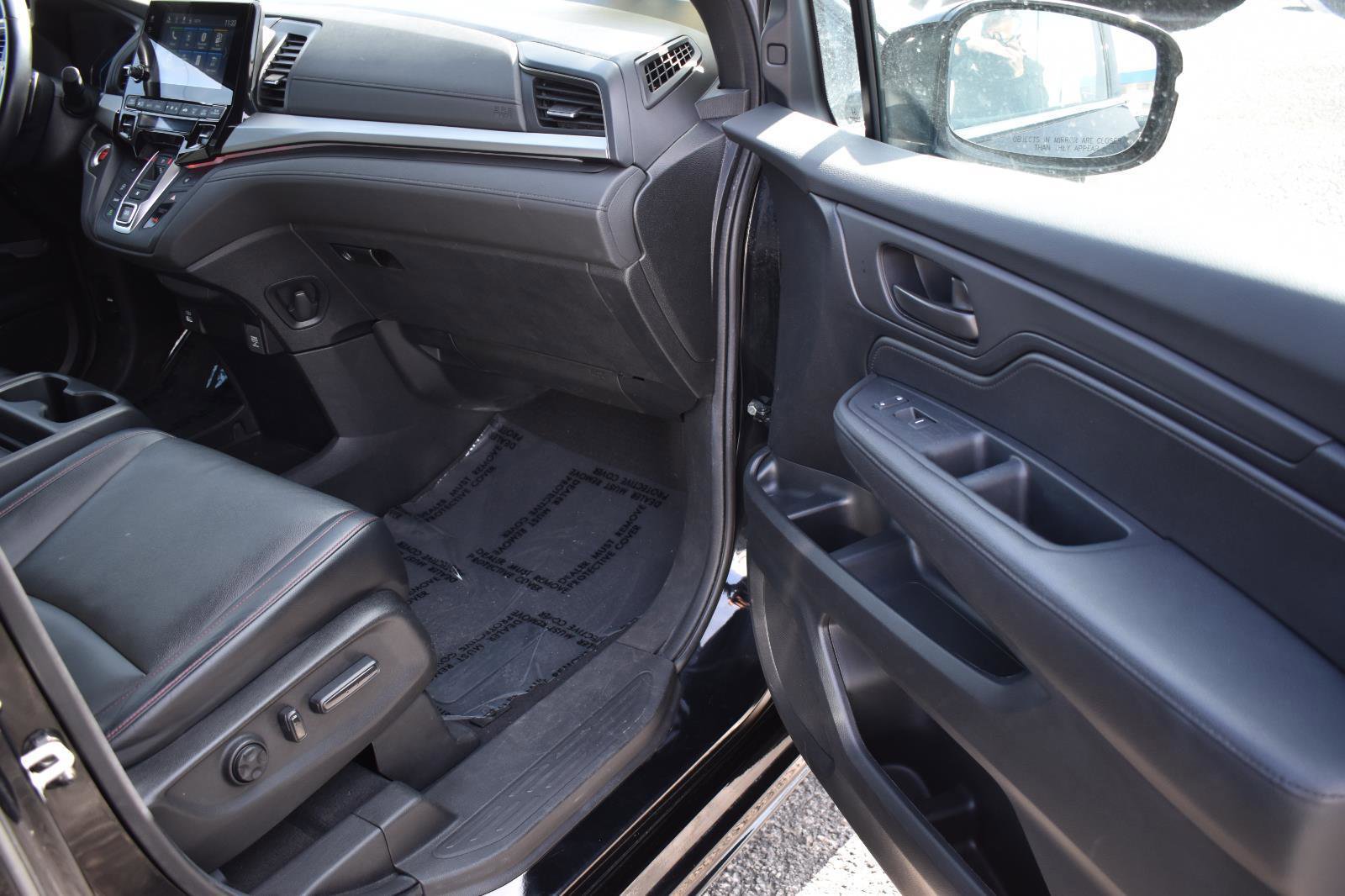 Used 2024 Honda Odyssey Sport image 15