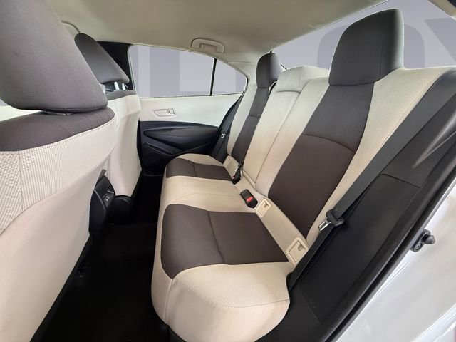 Used 2025 Toyota Corolla LE image 16