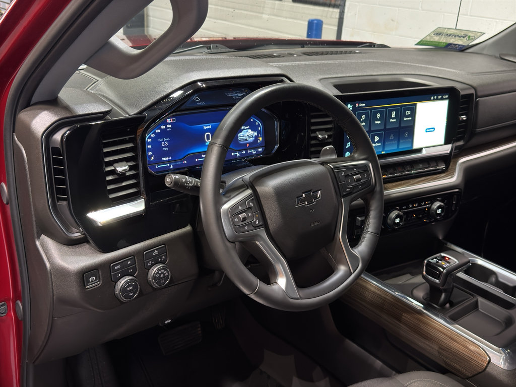 Used 2024 Chevrolet Silverado 1500 RST w/ Max Trailering Package AWD/4WD image 19