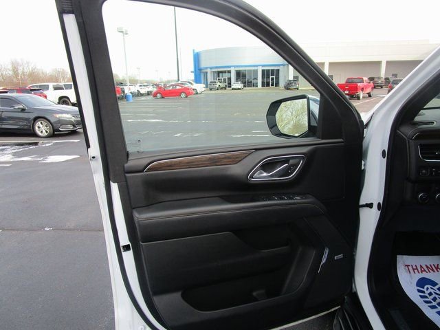 Certified 2023 Chevrolet Suburban Premier image 17