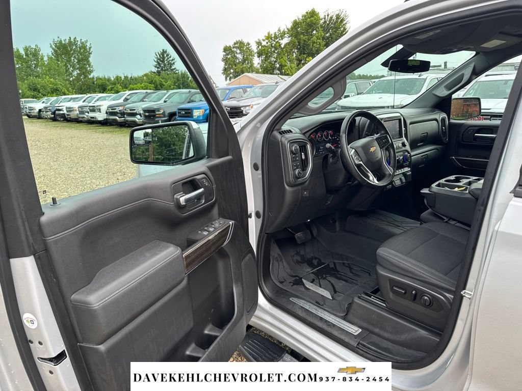 Used 2020 Chevrolet Silverado 1500 LT w/ All-Star Edition AWD/4WD image 9