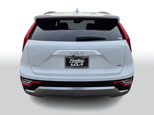 Certified 2024 Kia Niro SX Touring image 5