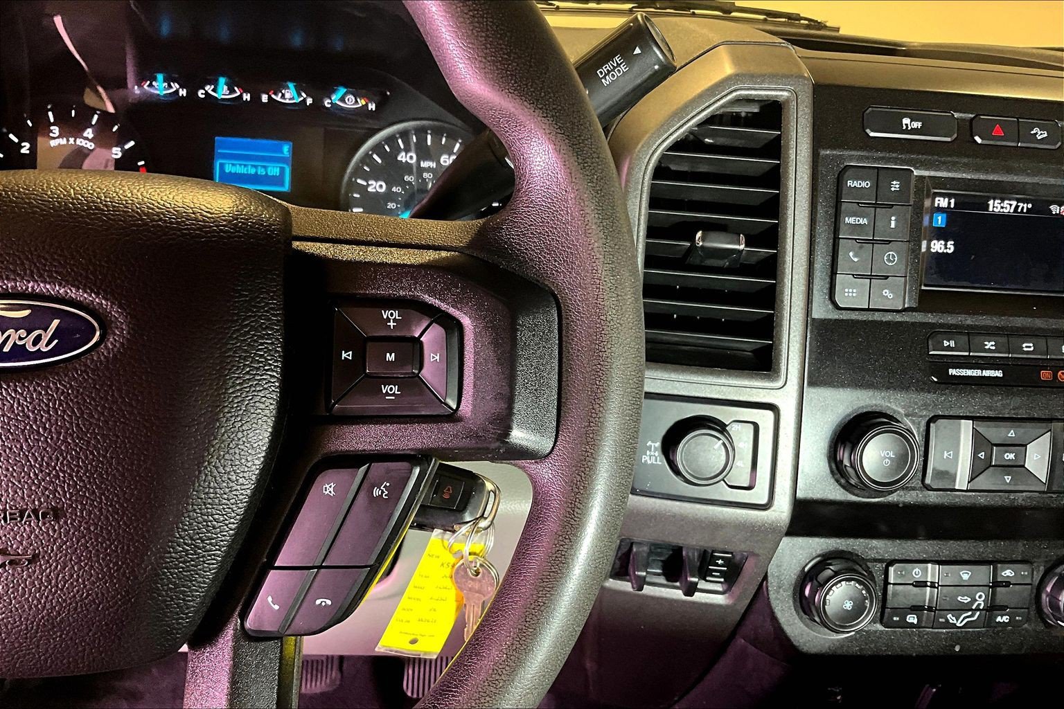 Used 2020 Ford F250 XL w/ Power Equipment Group AWD/4WD image 13