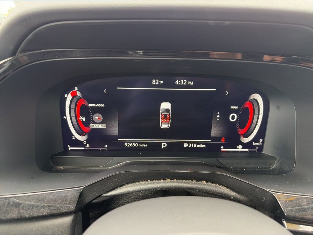 Used 2023 Nissan Pathfinder Platinum image 21